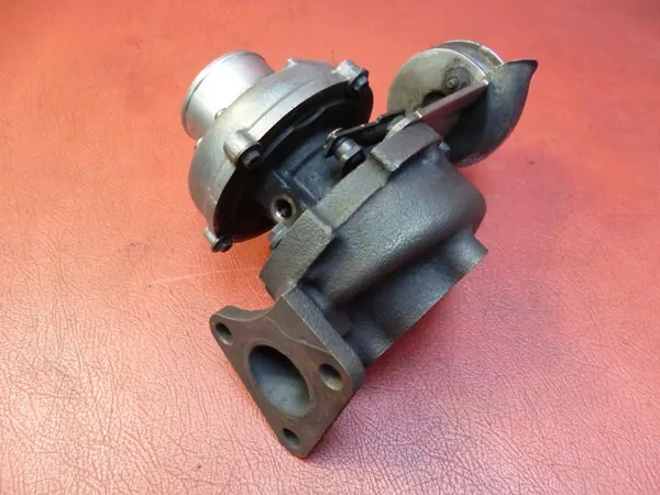 Turbo Opel Astra 1.7 CDTI Z17DTJ image 3