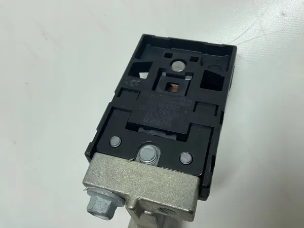Batteri Relä Säkring OEM E07550700 Land Rover image 4