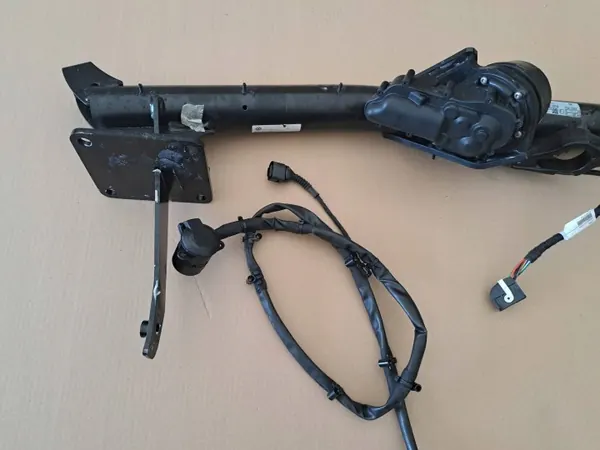 OEM 1T3803881D Dragkrok för VW ID. Buzz Bakre image 6