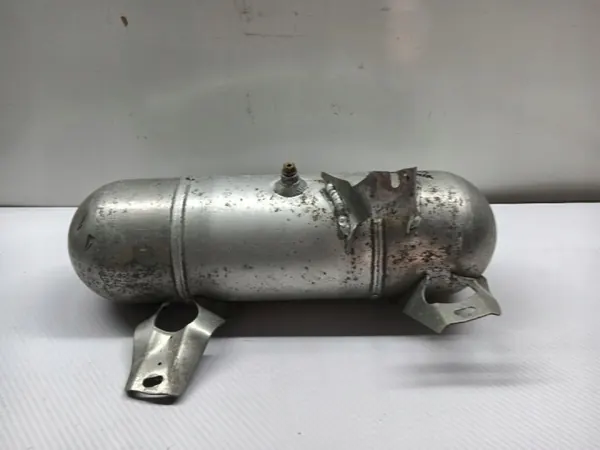 Réservoir de pression d'air OEM 686193703 BMW G11 image 5