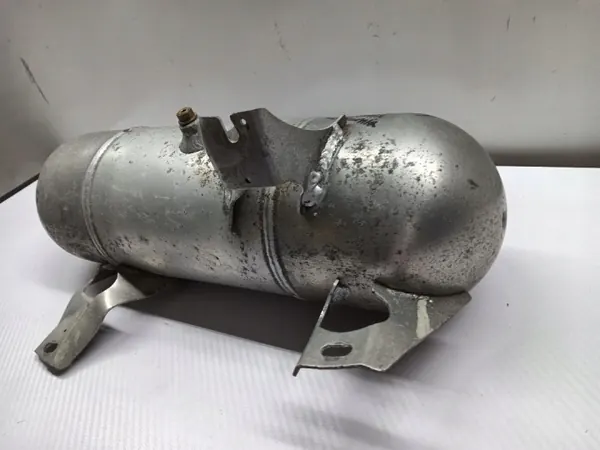 Réservoir de pression d'air OEM 686193703 BMW G11 image 7