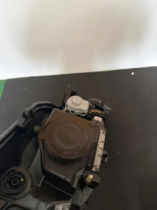 Vasen Ajovalo Renault Laguna 2 Coupe Bi Xenon OEM 260605058R image 10