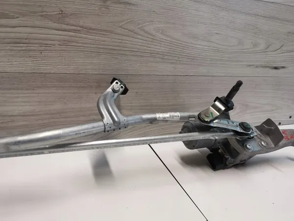 MERCEDES W205 300C CABRIO 2018 Motor de limpiaparabrisas 3397021658 image 4