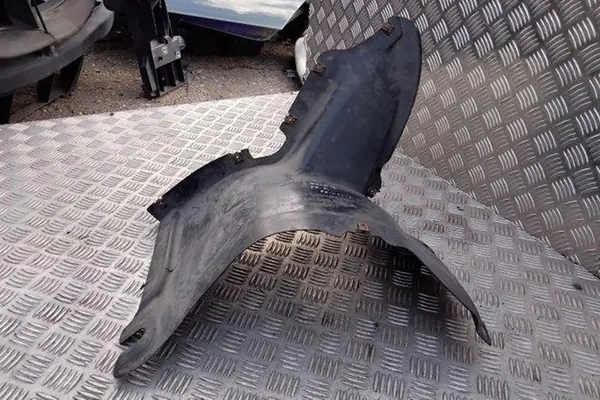 Passaruota anteriore destro VW GOLF PLUS 1K0805912A image 4