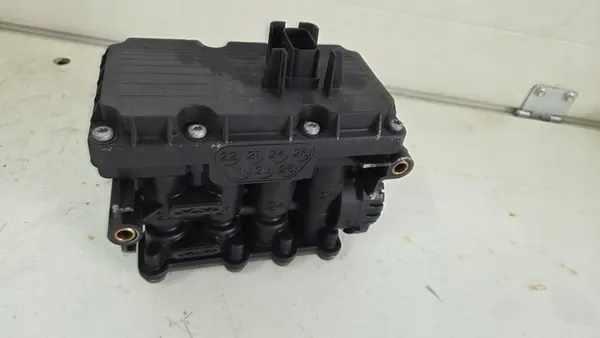 Vanne de suspension ECAS Renault Volvo FH FM Euro 6 image 1