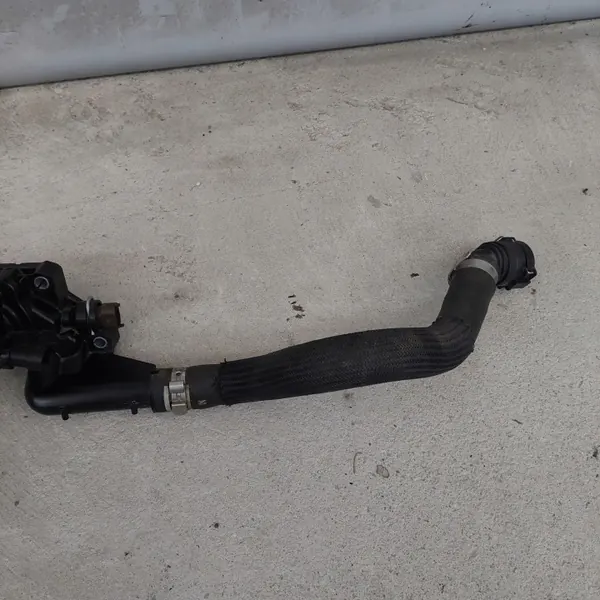Fiat Thermostatgehäuse OEM 00463465080 - Gebraucht image 4