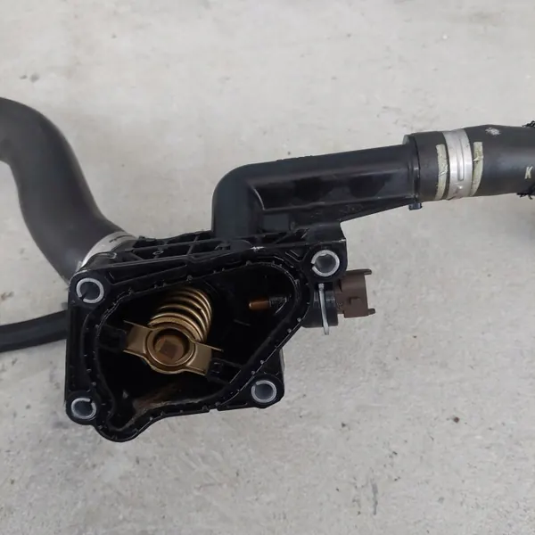 Fiat Thermostatgehäuse OEM 00463465080 - Gebraucht image 5