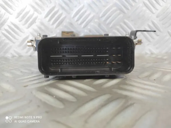 Module de contrôle AdBlue FORD KV6A-5H298-CC pour Transit image 3
