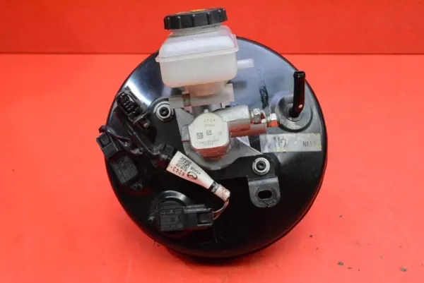 Pompe de servo-frein OEM N24343800 pour Mazda MX-5 ND image 2