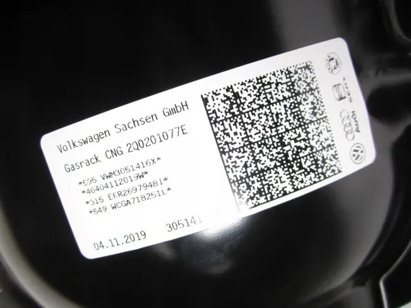 CNG-Tankdeckel-Halterung OEM 2Q0201874B Seat Ibiza image 6
