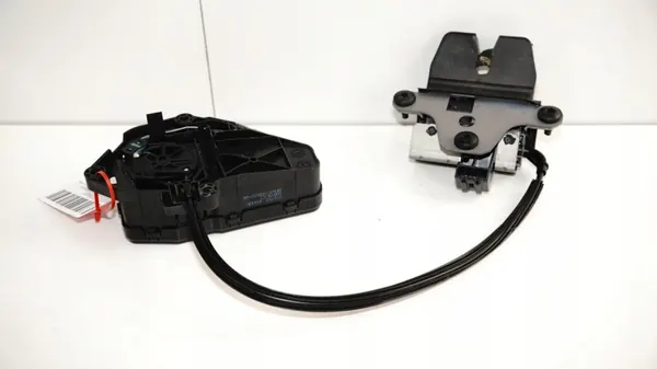 OEM 360165132 takaluukun lukko Range Rover Evoque image 7