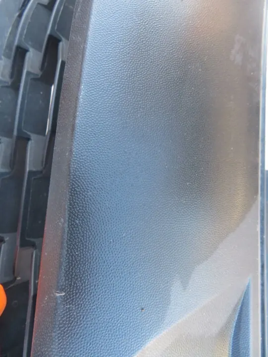 Spoiler delantero VW Tiguan II OEM 5NA805903 image 7