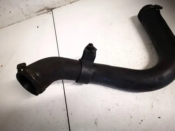 Tuyau d'intercooler Ford Focus 2006 1.8L 4M51-6K863-AD image 2