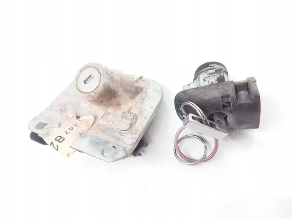 2006 Volvo S80 Cylindre de serrure 8679168 image 1