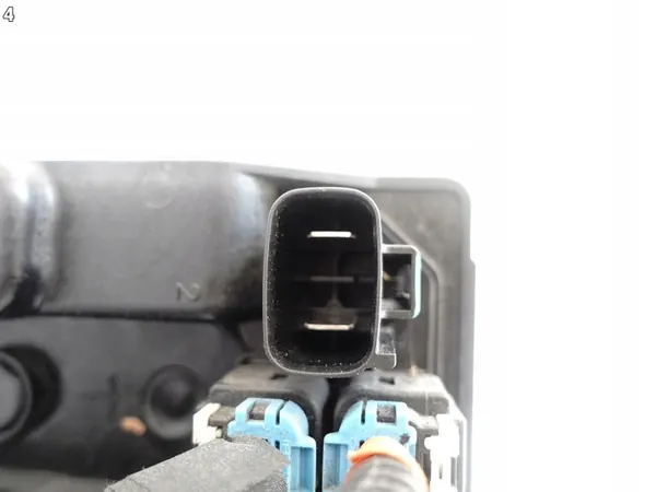 TESLA MODEL Y Direção Frontal 1044831-00-H image 5