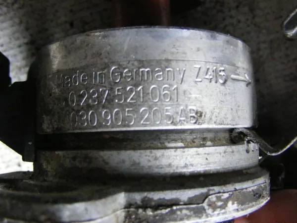 Sytytysyksikkö VW POLO III 6N Golf II III 030905205AB image 2