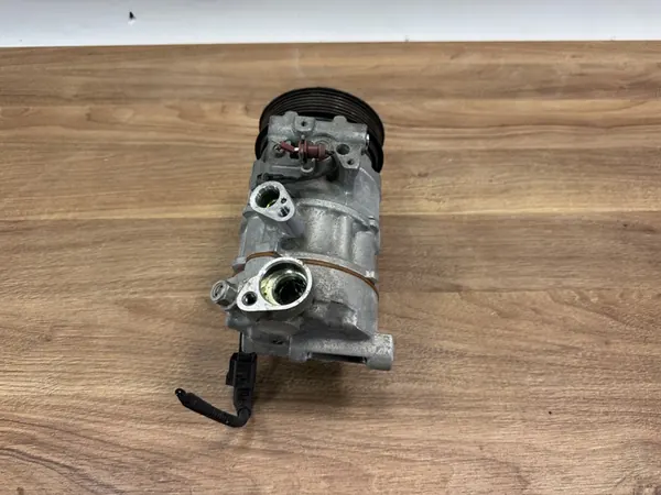 Compressore AC Audi A5 A4 Q5 8T0260805P image 5