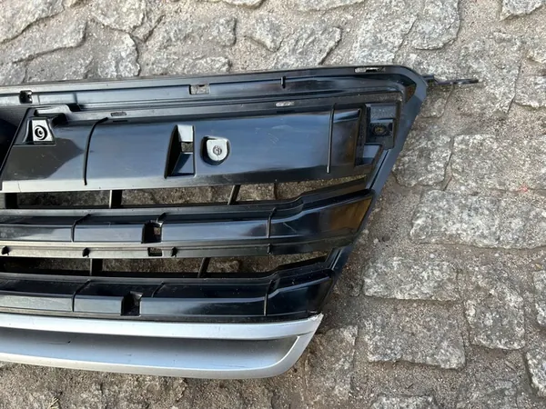 Griglia Anteriore Subaru Outback IV 91121AJ120 image 4