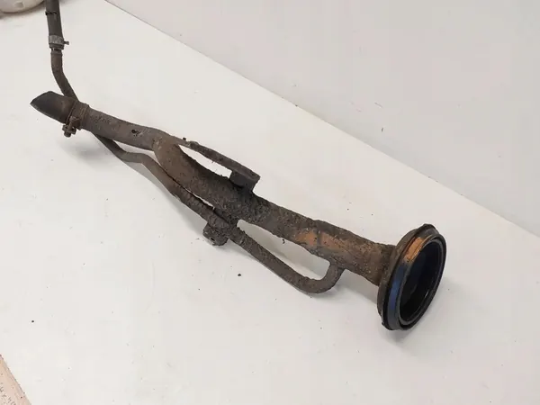 Fuel Filler Mercedes-Benz X-class W470 image 3