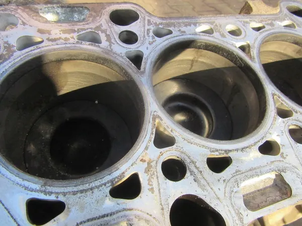 HONDA CRV III 2.2D Motorblock Kolvset OEM 4x4OE007766 image 2