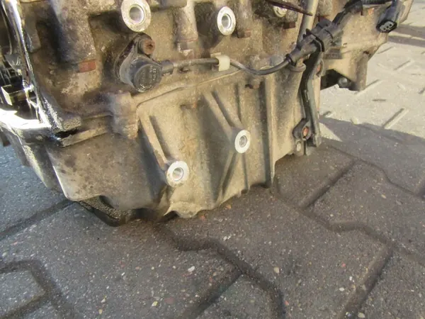 HONDA CRV III 2.2D Motorblock Kolvset OEM 4x4OE007766 image 9