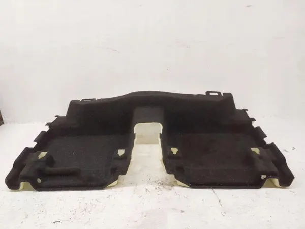 Volvo XC40 Recharge Fußmatte OEM 32216778 - Gebraucht image 2