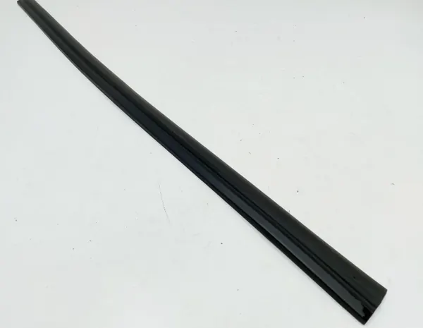Joint de seuil gauche Toyota C-HR II OEM 67865-F4010 image 3