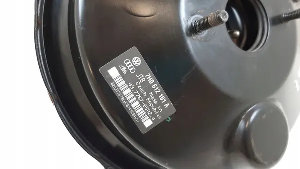 2005 Volkswagen Transporter - Caravelle T5 Bromboost 7H0612101A image 3