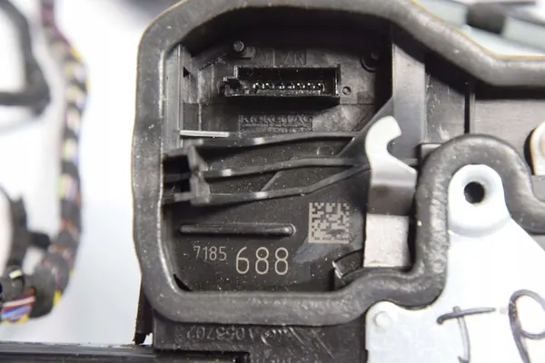 Soft Close Dörrlås BMW 7 F01 F02 image 4