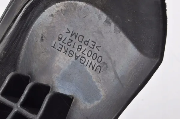 FERRARI PORTOFINO 3.9 F164 Rechter voorafdichting OEM image 3