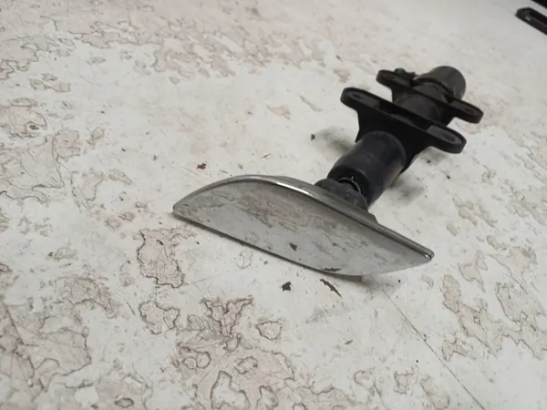 Ajovalopesuletin oikea etu OEM 3U0955979 image 4
