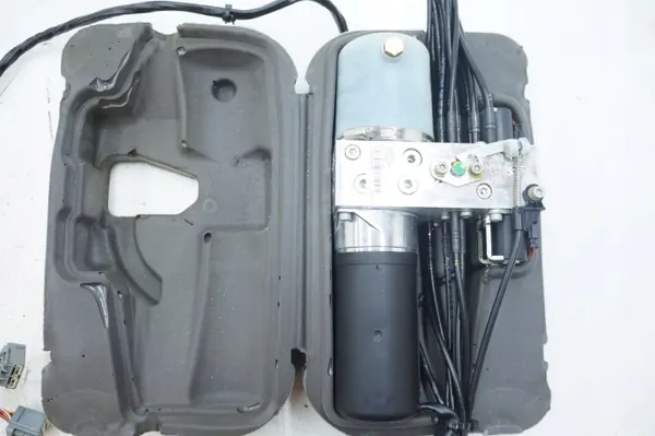 Pompe de toit pliant Volvo C70 II OEM 09466628 image 3