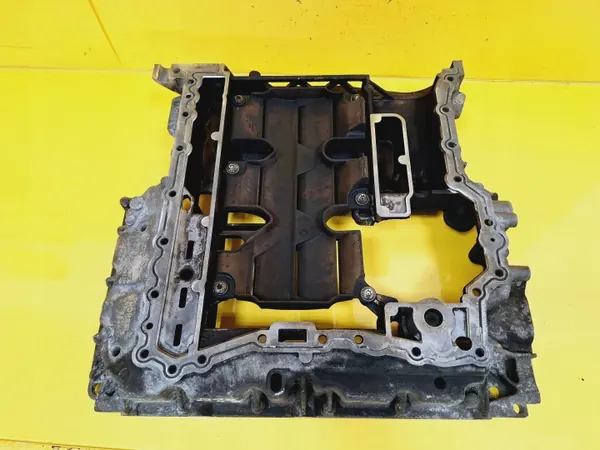 Base inférieure de carter OEM DRC97021 pour Audi A6 C6 2.4 V6 image 8