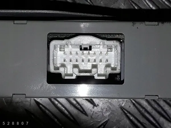 2008 Mitsubishi Outlander ECU G170100270 image 4