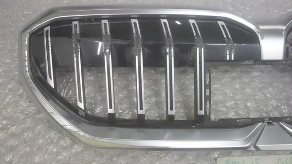 Grill BMW F90 M5 Competition image 5