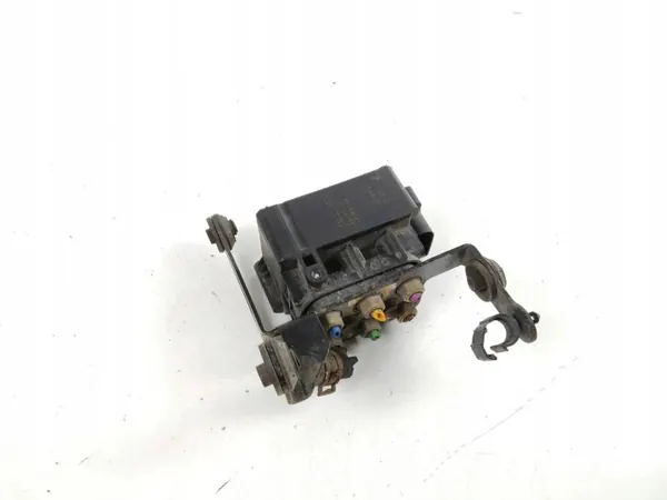 OEM RZV68703 Luftfederungs-Ventilblock hinten image 3
