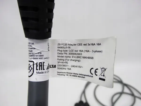 Chargeur Flexible Rapide BMW OEM 8490509-05 380V image 3