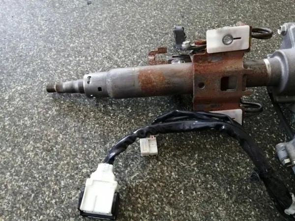 Toyota Auris servostyrpump OEM 1321001011 image 6