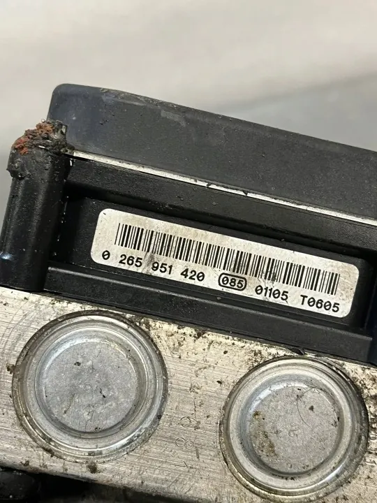 Pompe ABS OEM 9660107180 pour Peugeot Citroen image 3
