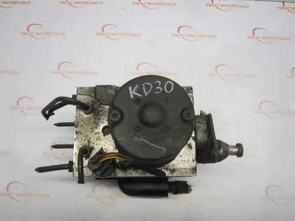 MERCEDES VITO W639 2.2 CDI Pompe ABS A0014460989 image 5