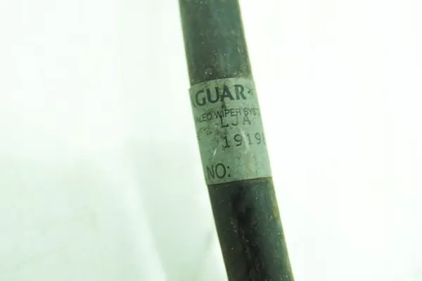 Jaguar XK Strålkastartvättslang OEM-del image 5