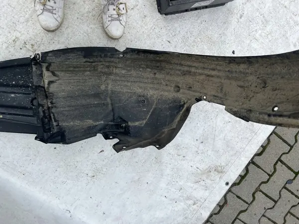 Subaru OE 59110fj010 Front Left Wheel Arch image 8