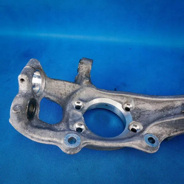 Mozzo ruota anteriore destro Audi A4 A5 A6 A7 4G0407254B image 5