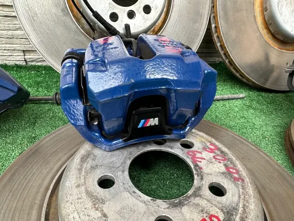 BMW Jarrujarruttimet OEM-sarja G11 G12 G30 G32 image 3