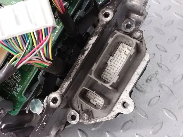 Onduleur Lexus RX 450H OEM 2321200490 - Occasion image 5