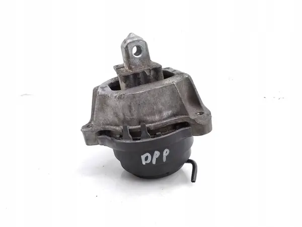 BMW X3 G01 3.0 Diesel Motorsteun Rechts Links image 2