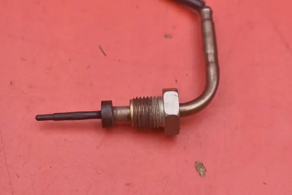 Avgastemperatursensor VW Passat B8 2.0 TDI 190HK image 2