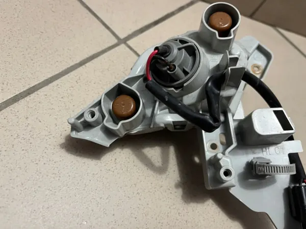 Mazda CX-3 vasen vilkku OEM KIERUNKOWSKAZ LEWY image 9