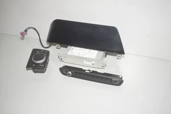 BMW Navigationssystem OEM 5A12F47 för 3 Touring G21 image 5