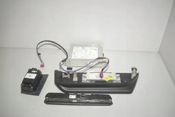 BMW Navigationssystem OEM 5A12F47 för 3 Touring G21 image 6